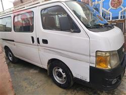 نيسان اورفان